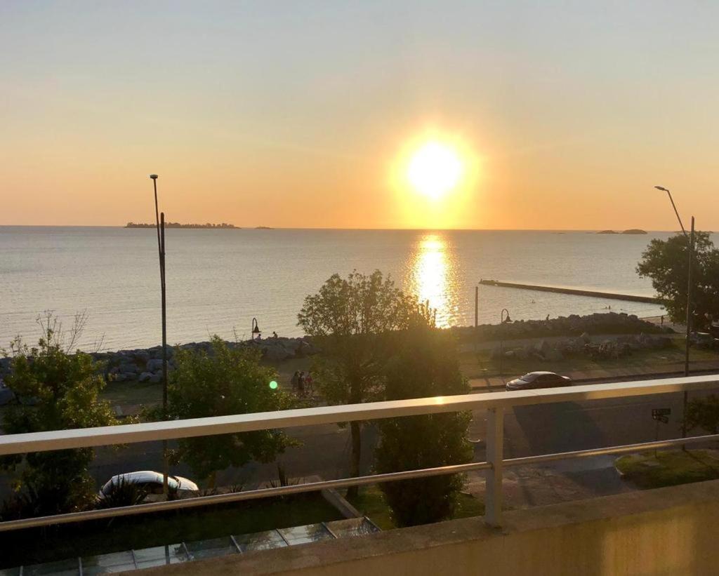 Golden Hour Studio - Dos Orillas 404 Κολονία ντε Σακραμεντο Εξωτερικό φωτογραφία